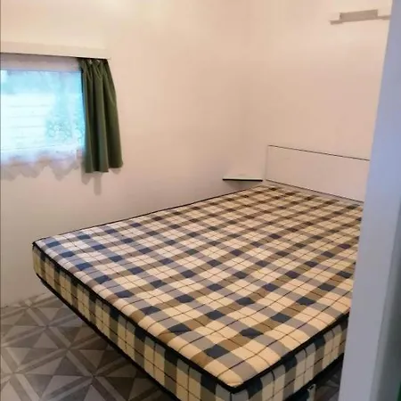 Mobil-Home Laruns En Vallee D'Ossau مكان تخييم *
